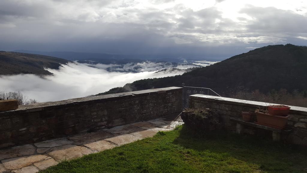 Villa Letizia Oprtalj Exterior foto