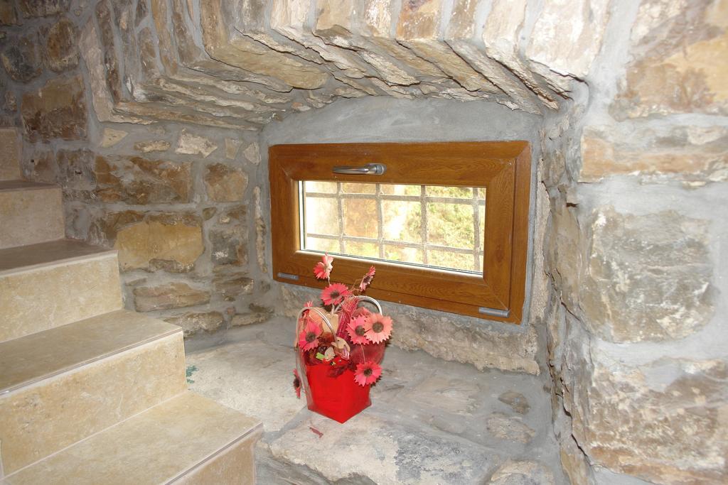 Villa Letizia Oprtalj Cameră foto
