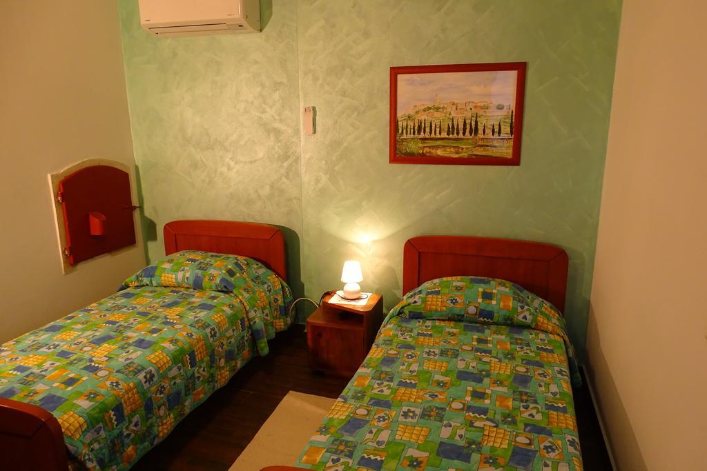 Villa Letizia Oprtalj Cameră foto